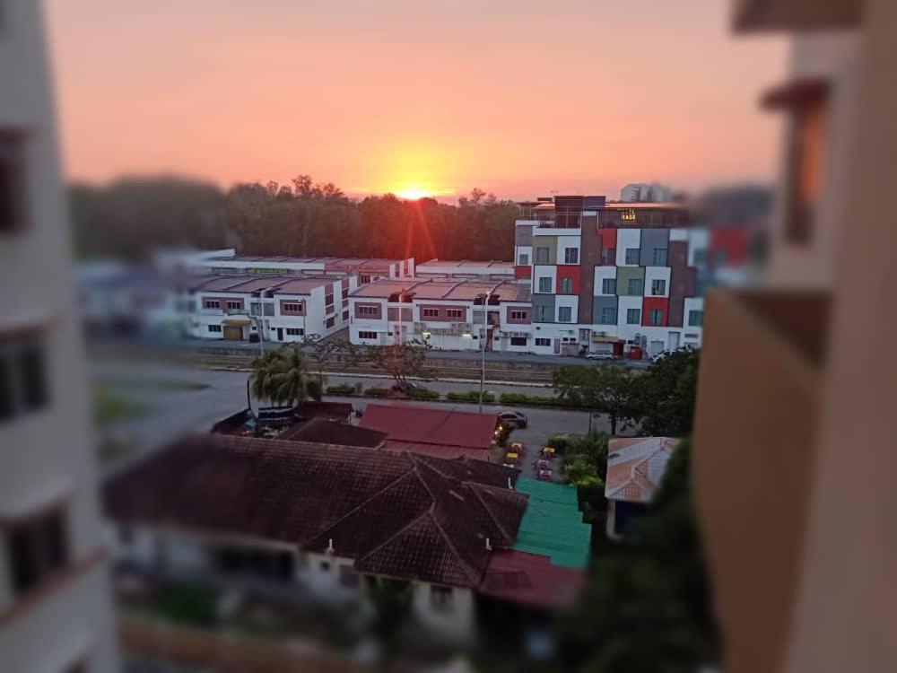 Holiday Apartment At Pd Perdana Condo Resort Port Dickson Buitenkant foto