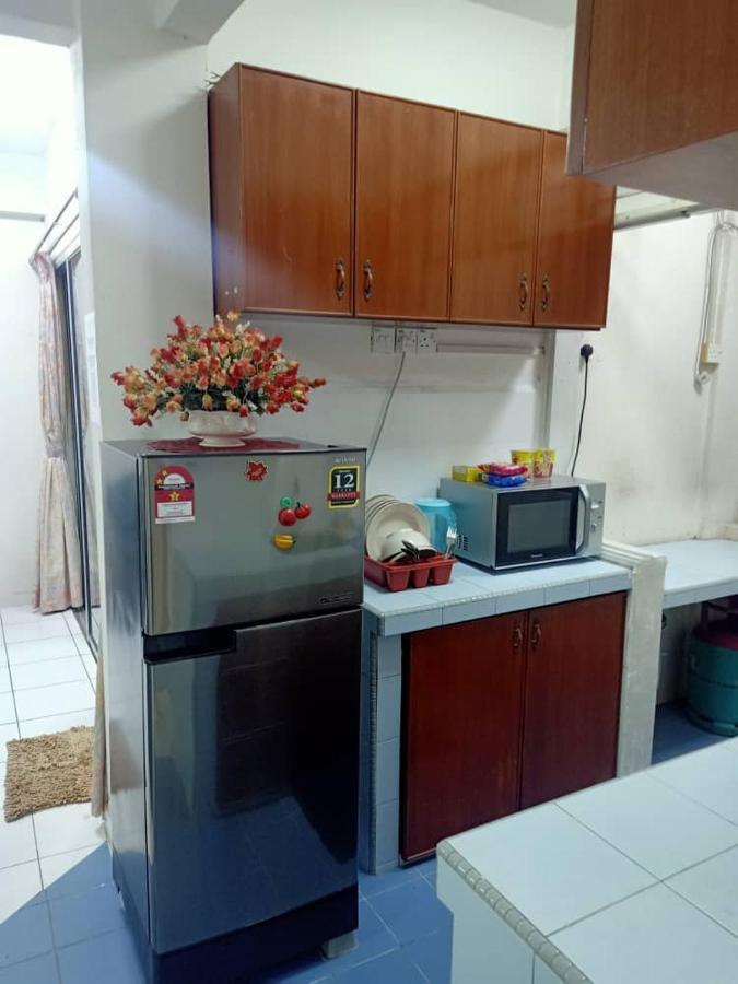 Holiday Apartment At Pd Perdana Condo Resort Port Dickson Buitenkant foto