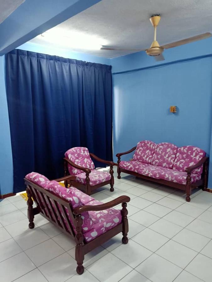 Holiday Apartment At Pd Perdana Condo Resort Port Dickson Buitenkant foto